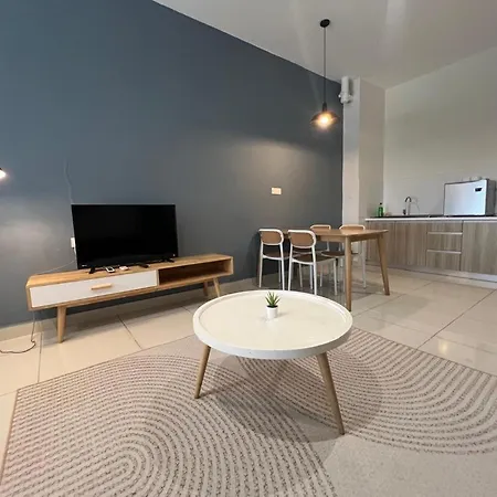 Sepang Klia Studio By Impian Suitehomestay Room photo