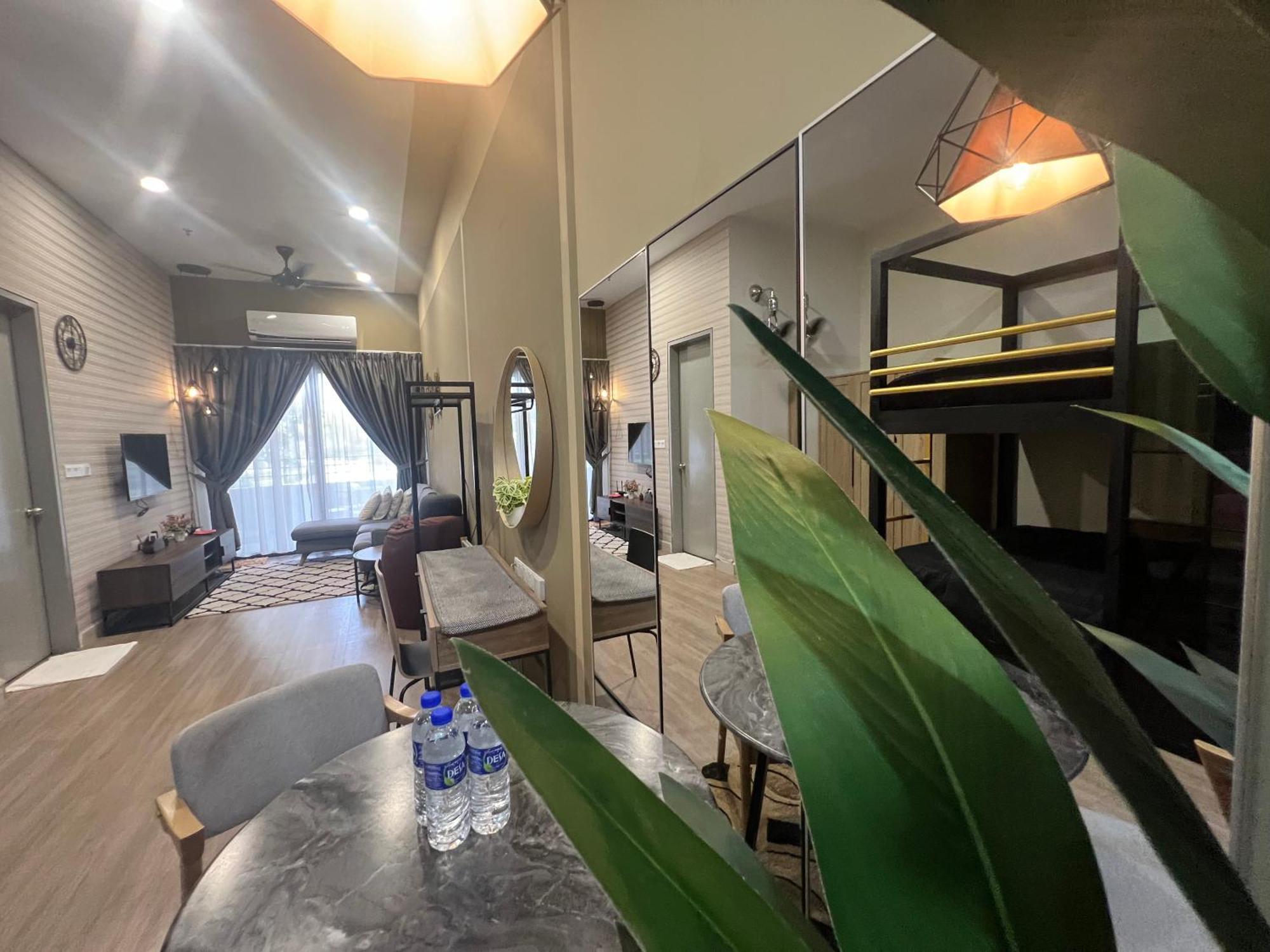 Klia By Impian Suitehomestay Pangsapuri